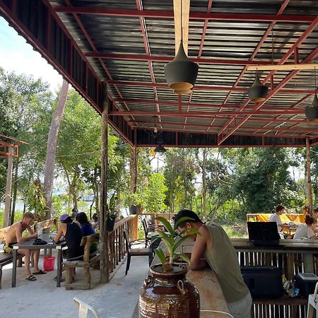 Koh Rong Lagoon Kaoh Touch Luaran gambar